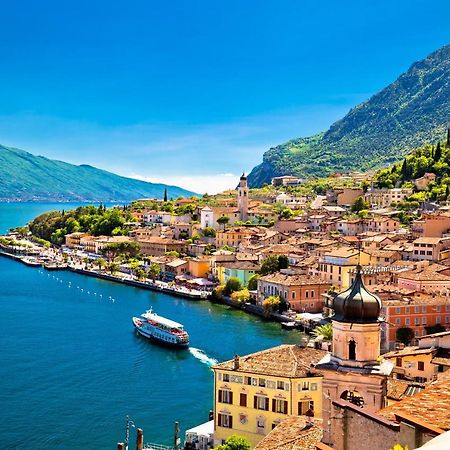 Apartamento Limone Downtown Limone sul Garda Exterior foto