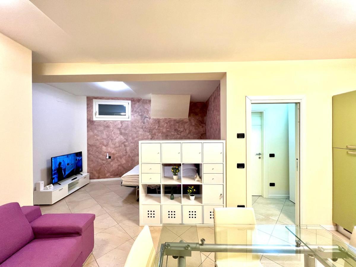 Apartamento Limone Downtown Limone sul Garda Exterior foto