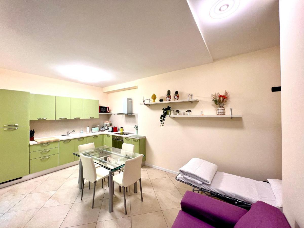 Apartamento Limone Downtown Limone sul Garda Exterior foto