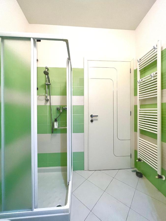 Apartamento Limone Downtown Limone sul Garda Exterior foto