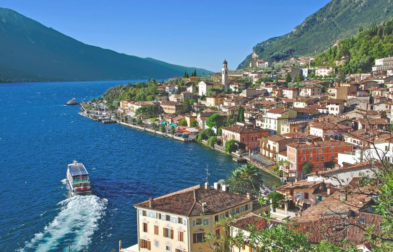Apartamento Limone Downtown Limone sul Garda Exterior foto