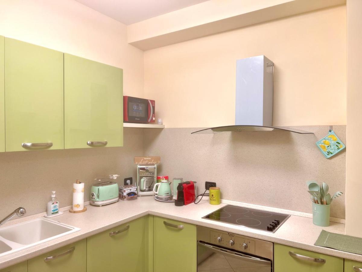Apartamento Limone Downtown Limone sul Garda Exterior foto