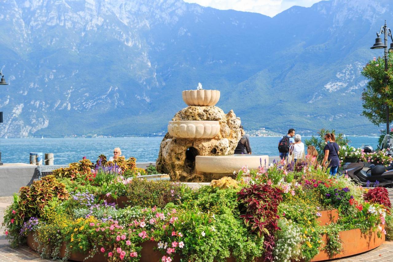 Apartamento Limone Downtown Limone sul Garda Exterior foto