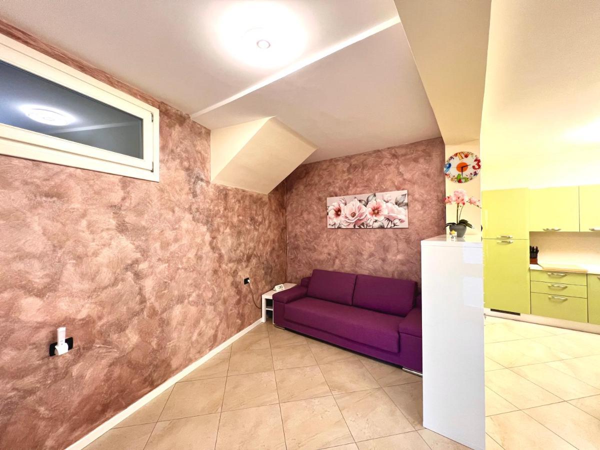 Apartamento Limone Downtown Limone sul Garda Exterior foto